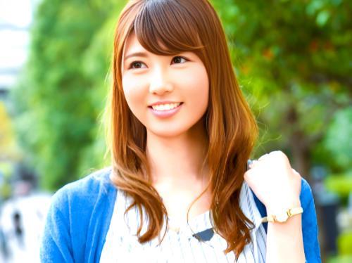 「あ～ん気持ちいい～もっとぉ～」巨乳セレブ人妻は一人オナニーも性欲溜まって他人のチ〇ポを膣奥に入れて中出しでイキ乱れる