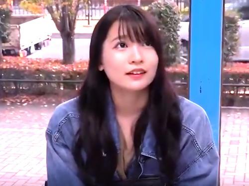 ＜マジックミラーNTR＞イマドキSS級美少女をナンパしてマッサージからの無許可中出しまでモニタリング