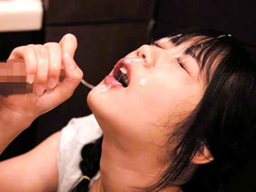 「お姉ちゃん出そうとしてる精子もらっちゃうね」彼女の妹から彼女とSEXしないよう邪魔されて精子を抜かれる【二葉エマ】