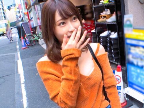 「あ～んイッちゃうイッちゃう」可愛いい色白でスレンダー美脚美少女はチ〇ポで膣奥を突かれまくって喘ぎまくる＜素人ナンパ＞
