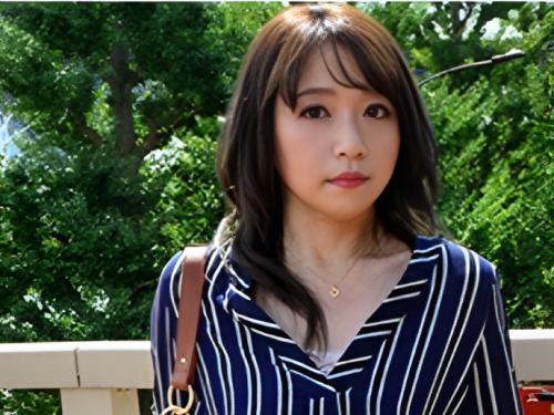 「あ～んイクぅ～」四十路人妻は大きな乳首から母乳をまき散らしながら産後の穴に容赦なく肉棒突っ込むとイキ乱れる＜母乳熟女＞