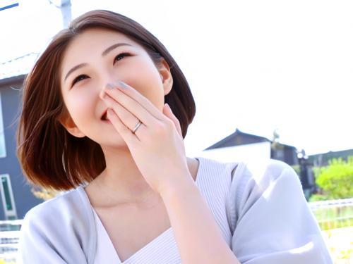 「あ～～だめぇ～～イッちゃう～」旦那とは仲はいいけどSEXは飽きちゃったSS級美人人妻が他人のチ〇ポでヤリまくってた