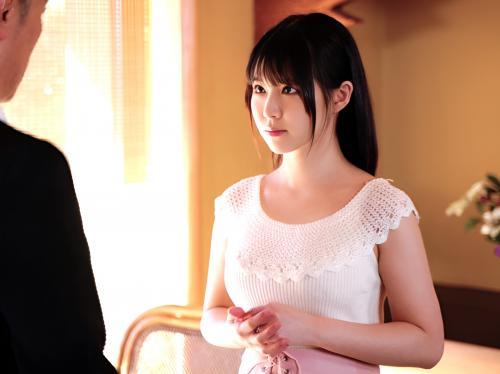 ＜人妻NTR＞童顔人妻は旦那では感じたことのない快感の上司のデカチンで何度も中出しを許してしまう