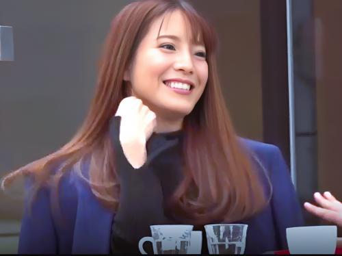 「ああああイッちゃう～だめぇ～はぁはぁ」30歳セレブ美人人妻は他人棒を入れると自分で腰を動かして喘ぎ中出し絶頂
