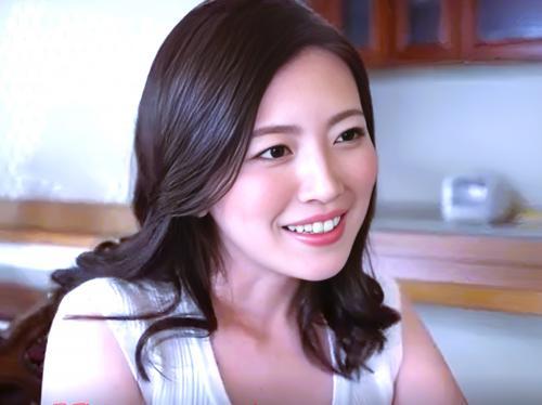 『私が代わりになろうか？』美しい義母が禁欲してると気遣ってくれたので遠慮なく大量に中出しさせてもらった【木下凛々子】