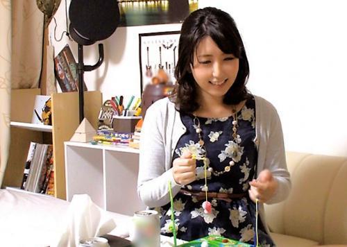 「ほんとにイッちゃう～感じるぅ」三十路熟女は久しぶりの若くて硬いチ〇ポで膣奥まで突いてもらう＜人妻ナンパ＞