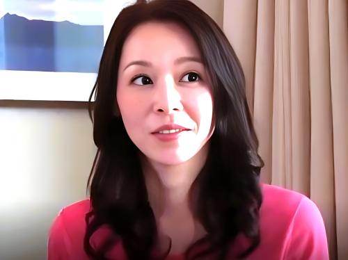 ＜熟女ナンパ＞五十路美熟女が久しぶりの若いチンチンを膣奥に突っ込んで我を忘れて中出しまでイキ乱れる