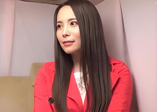 ＜素人ナンパ＞美しい三十路巨乳セレブ熟女をナンパしてホテルで他人棒を膣奥に入れると激しく喘ぎイキ乱れ中出しされる