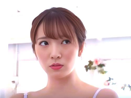 ＜人妻NTR＞高慢な隣の美人人妻の秘密を知ってしまい、それから性奴隷になって思う存分たっぷり中出しセックス　小花のん