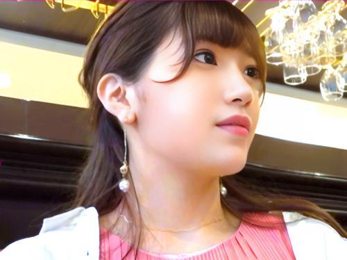 ＜巨乳人妻＞清楚なSS級美人セレブ人妻は旦那とのレスの性欲を満たすためセフレのチ〇ポで中出しセックスして喘ぎまくる