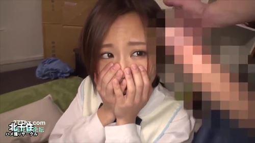 超エッチ的な行為を目的とした制服姿の女性との撮影