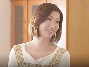 「おばさんからかわないの♡」熟女の魅力に取り憑かれた少年が暴走！！しばらく夫に抱かれてないそのカラダはうっかり…