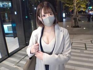 【素人ナンパ】「ジュッジュボッ…！！」可愛い顔して喉奥ノーハンドフェラ！？しゃくりあげるテクに驚愕しつつSEX突入！！