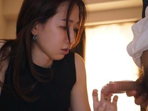 【人妻NTR】「あなた…ごめんなさい…」アレのデカさが決め手！！愛していた旦那を裏切り快楽に堕ちていった不貞人妻…