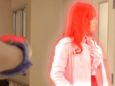 「ちょっとぉ見ないでぇ！」可愛い女医の時間を止めてイタズラ！拘束しローターで潮吹きさせる！