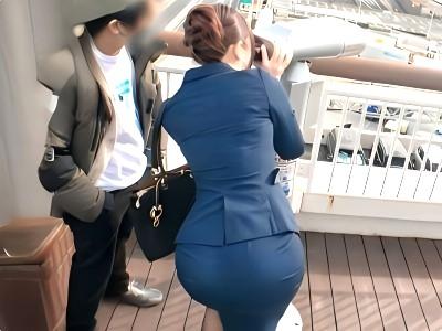 【奇跡の神スタイル】『巨乳でエロ尻ｗ』巨乳の秘書OLと水着プールデート→黒パンスト破り乳首責め立ちバック♥素人ナンパ企画