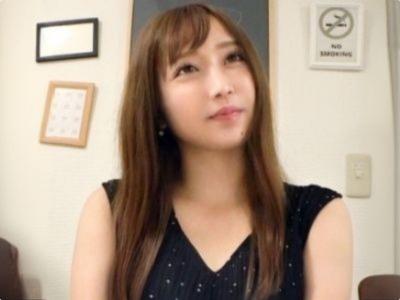 【人妻×巨乳】『この顔で変態！？』痴女の爆乳おっぱい若妻に乳首責めベロチュー電マ責め大量潮吹き乱交セックス♥素人エロ動画
