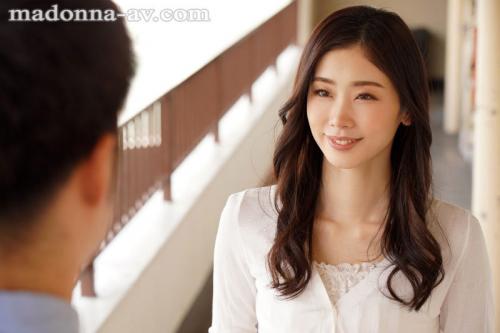 【小松杏】大学受験を失敗するほど人妻との不倫セックスにハマってしまった男