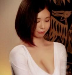 【メンズエステ盗撮】担当のお姉さんが楽しげに「施術ですから」と僕の鼠径部を執拗にマッサージ…