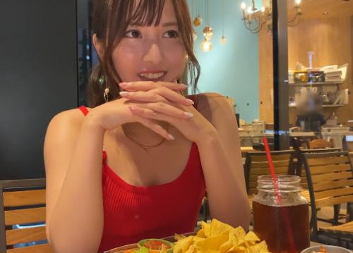 ’’顔面偏差値ハイレベル’’の巨乳妻とホテルへ。セックスレスで欲求不満が解放されﾄﾞスケベ痴女テクニックで男性を魅了！