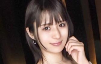 【ドキッとする美鎖骨スレンダー美女】【本物地下アイドルのエロギャップ】【小さな口で奥まで咥えるご奉仕フェラ】