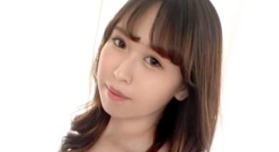 【今も発育中のおっぱい】中国語が堪能なバイリンガル美女！舌ピアスでしごかれるフェラは天下一品！