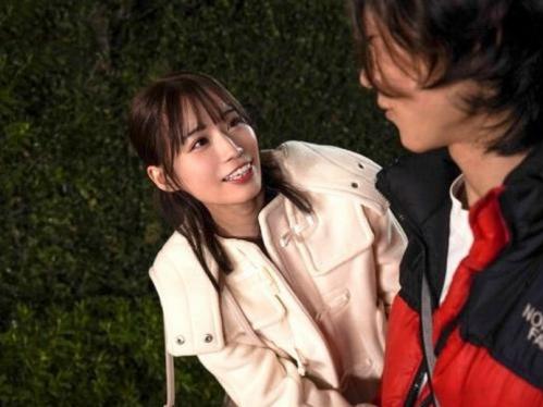 『もう終電ないでーっす♡』バイト先の女子大生に誘惑される店長！眩しい巨乳スレンダーボディを頂いてしまうラッキーセックス！