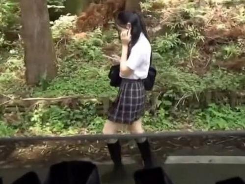 『ねぇねぇ、どこ行くの？』シカトする女の子に怒ったおじさん！捕まえて泣きわめく少女を乱暴に犯しまくる鬼畜レイプ映像！