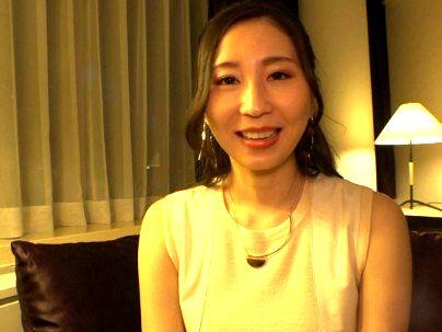 ＜五つ星美人妻ナンパ！＞「イイ女だえ～ｗ！」夫は知らない淫乱奥さん！今日も浮氣交尾シチャウゾ(無料エロ動画)