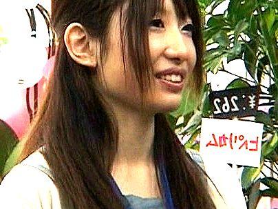 ＜接客中＞「バイト娘、登場！」あんまり可愛くないバイト娘！犯されてマジイキ絶頂潮ふきしちゃうぞ(アダルト動画)