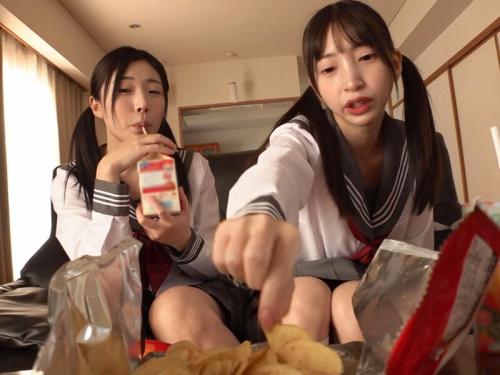 【皆月ひかる×冬愛ことね】JK妹とその友達に唾液を飲まされ玩具にされる変態兄