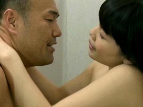 〔ﾍﾝﾘｰ塚本〕息子の嫁に秘めた情熱を燃やす男の渇望　金銭に溺れた彼女の堕落　老人の秘められた情欲の力