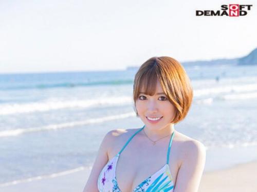 ［マジックミラー号］純粋な心を魅了する！『ああ…もう我慢できない❤』誘惑の水着美人が親しい男友と意図せぬ淫らな一瞬に溺れ、熱い時間を共に過ごす…！