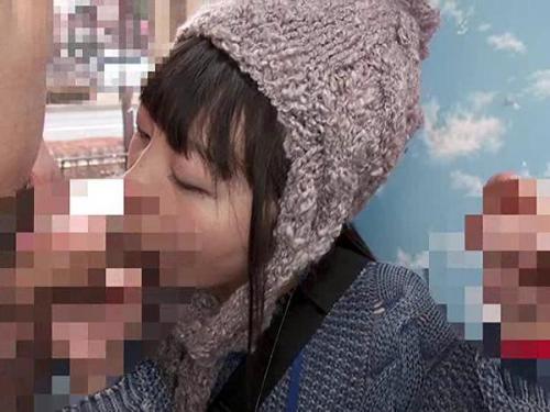 【マジックミラー号】魅惑の美巨乳ADがAV監督への道を進む中、撮影準備中に先輩と予想外の濃厚3P！衝撃の結末で熱いフィニッシュを迎える【素人美少女】