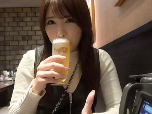【巨乳】「快感が強すぎて頭がクラクラしちゃう♡」豪華なホテルで朝から晩まで濃厚なラブラブエッチ♡