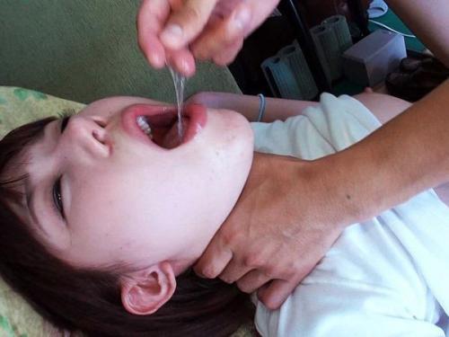 【陶酔する女子高生】純粋無垢な美少女が羞恥に染まる顔を見せ、罰を与えられるたびに悶え狂う至高の快感！新見さくら
