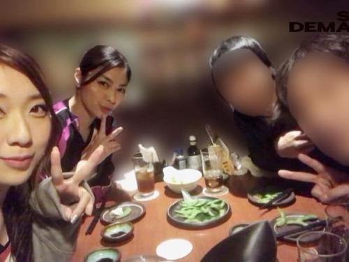 ＜流出＞高圧的な美女たちが従順な男を縛り上げ、羞恥に満ちた束縛遊戯！極限まで我慢を強いられた彼の情欲を煽り、強制的に尽くさせる卑猥な3人の競演が炸裂！
