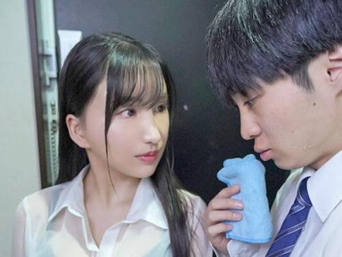 【先輩】官能的な美女が豊満な胸が透けるブラウスで後輩を誘惑し、夜明けまで激しく交わる！