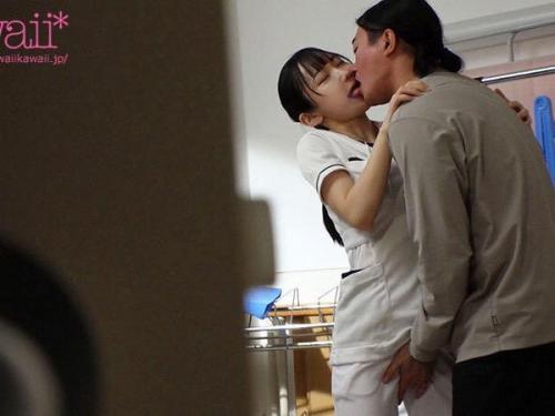 【こっそり】「射精させていただきますね♡」普段は歯科助手、裏の素顔は性欲鬼の美女！