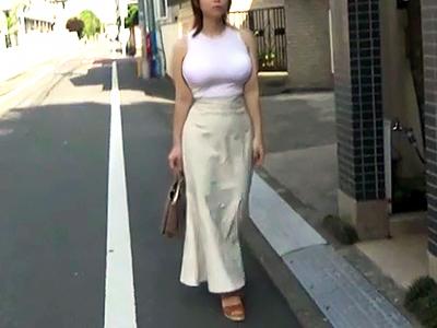 《人妻ナンパ》妖艶な美人妻を誘い込み何度も昇天させてから巨棒でその秘所に濃厚な情熱を爆発させる