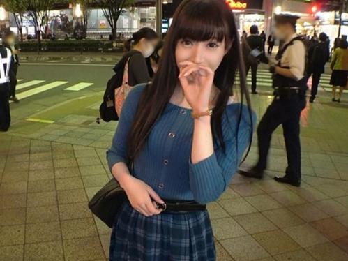 【素人ナンパ】女子大生みたいにカワイイ三十路美女！恥ずかしがる中ノリノリでフェラ、挿入されれば猛烈に感じまくる大人SEX