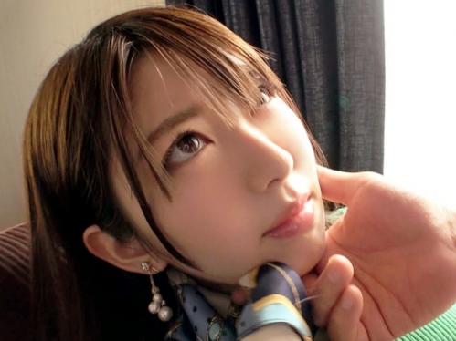 美顔スレンダーお姉さん24歳が中年おやじにねちっこく責められ剛毛マ〇コはグッチョグチョ、挿入されれば顔を歪めて喘ぎまくり