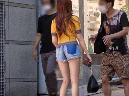 【素人ナンパ】ショートパンツ美脚女子GET！脱がすと美巨乳スレンダーボディ、好き放題突きまくって最後は可愛い顔にぶっかけ