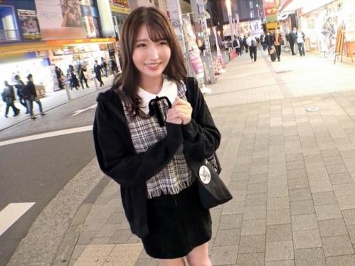 【素人ナンパ】まだ20歳のふわふわ系ウブ少女！全身弄ばれ喉奥フェラ『先っちょだけ』と言われ挿入されてしまう遊ばれSEX！