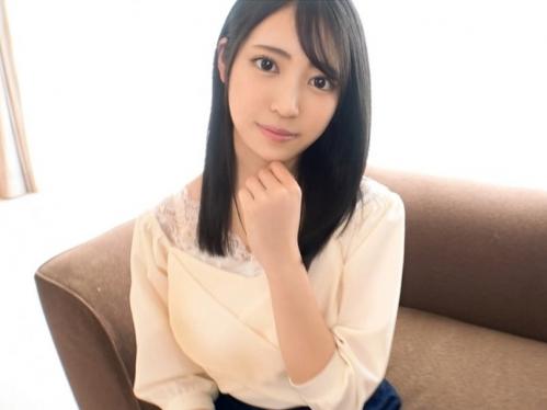 大人しい清楚系JD(19)とハメ撮りSEX！S級美女が言いなりにちんぽ突っ込まれトロけ顔で絶頂、若いカラダを堪能しまくる