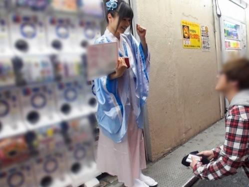 【素人ナンパ】乙姫スタイルでチラシを配る女子大生GET『ああダメ、気持ちイイィー』あっさりヤラれてガチイキするドエロ少女