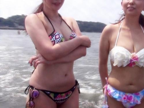 【素人ナンパ】巨乳娘をバラバラにしてハメ撮りSEX！揉み応えのあるおっぱいを楽しんでエロボディに挿入激ピストンぶっかけ！
