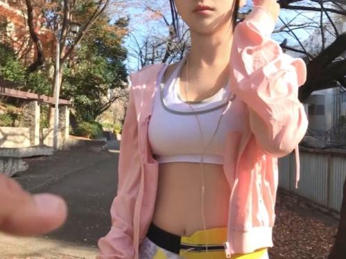 引き締まったスポーツ女子ナンパ！巨乳スレンダーボディが激イキ、カワイイ顔を歪ませハードピストンを耐えまくるスタミナSEX