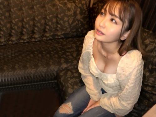 キレッキレボディの美脚スレンダー美女とハメ撮りSEX！激かわフェイスに整い過ぎたカラダを思う存分突きまくり濃厚顔射！