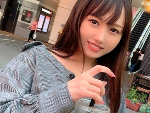 ただのセフレだったが彼女に出世したカワイイ美少女『ダメダメ、イッちゃう…』早速ハメ撮りされて恥ずかしい姿を晒してしまう！